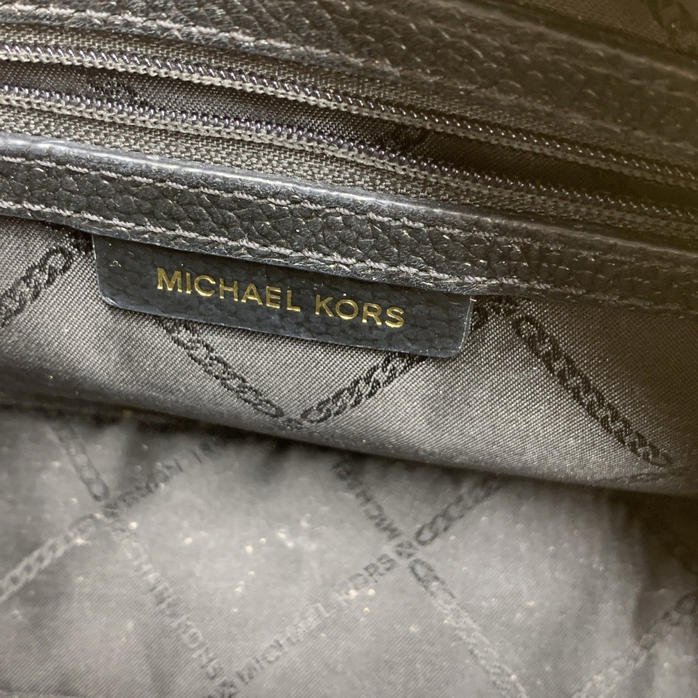 MICHAEL KORS Womens Jet Set Crossbody Bag Purse Black Leather Gold MK Logo - Picture 8 of 13